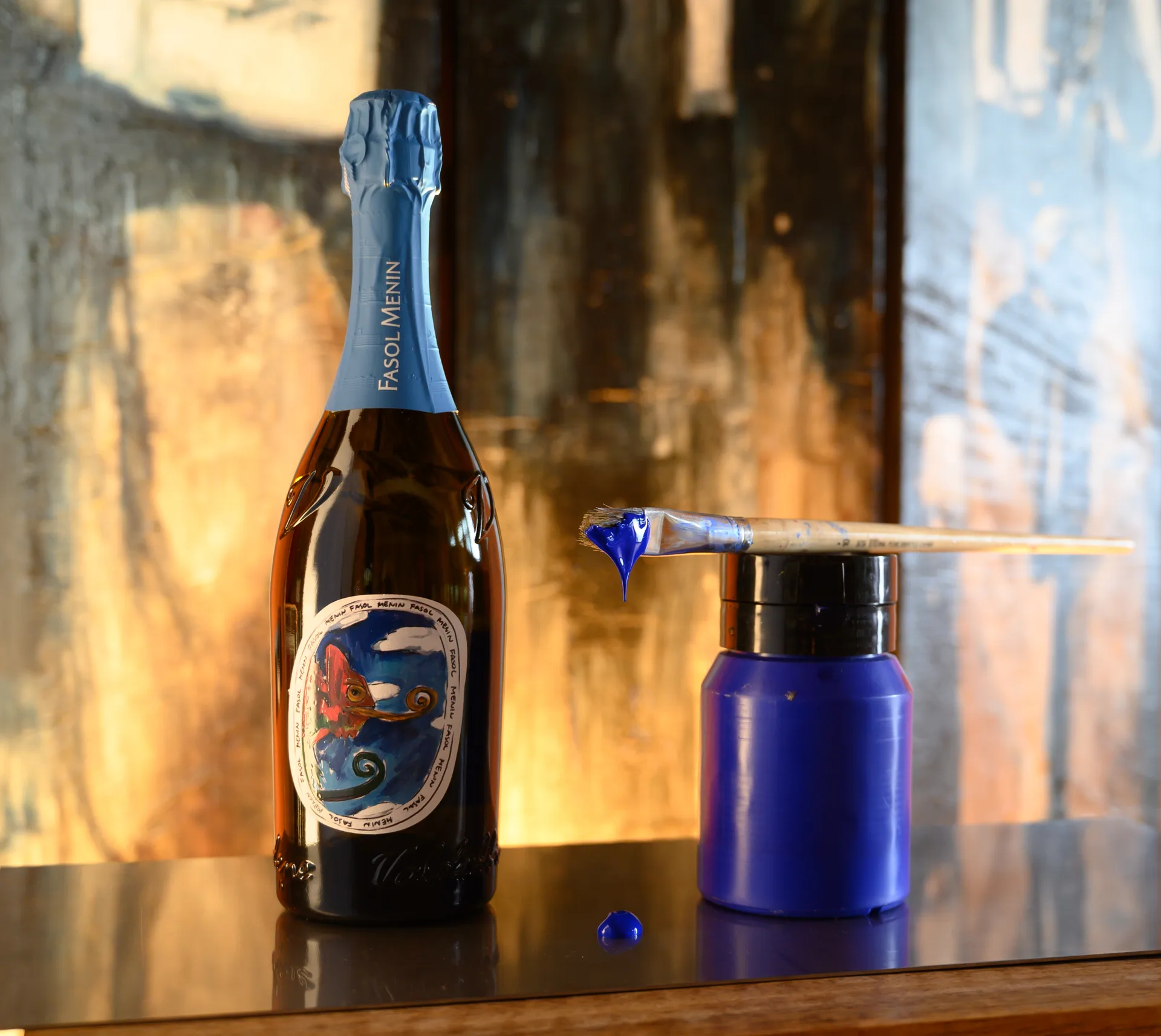 Bottiglia Fasol Menin con pennello e colori